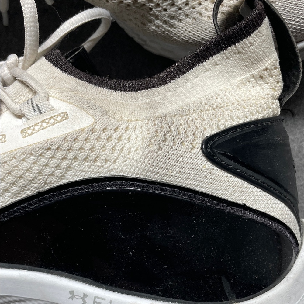Under Armour Steph Curry Sneakers View 2